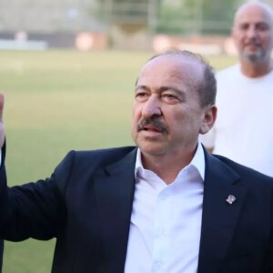 gaziantep fk baskani memik yilmaz turk futbolunda tiyatro oynaniyor edADamkP