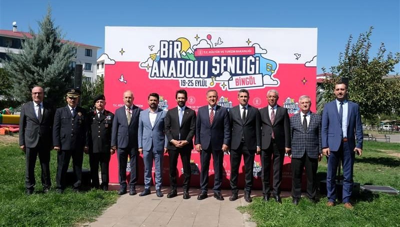 bir anadolu senligi coskusubingolde basladi PZfssBtU