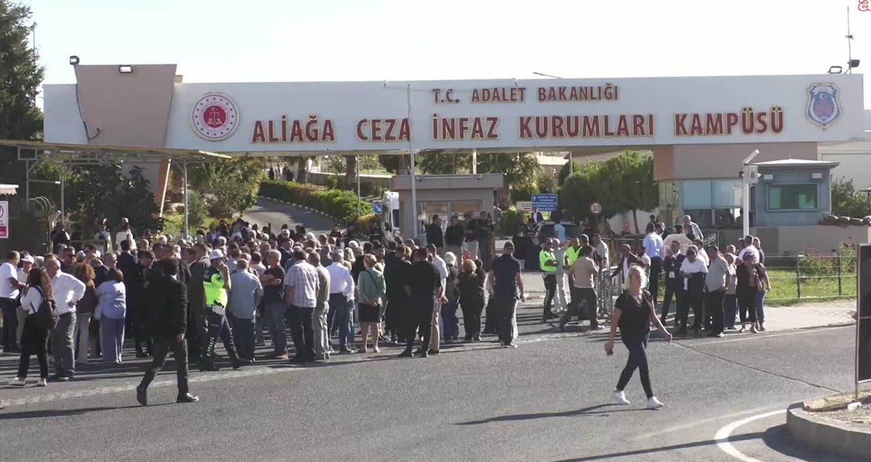 izmir kooperatif davasinda 5 tahliye Mk2HbnzF