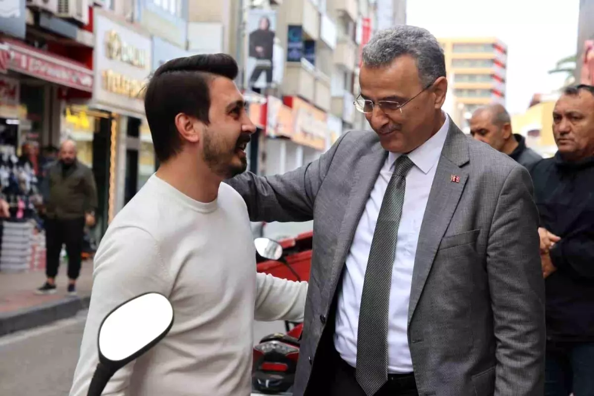 ilkadim belediye baskani ihsan kurnaz vatandaslarla ic ice hizmet surecini anlatti TXM7OaPt.jpg