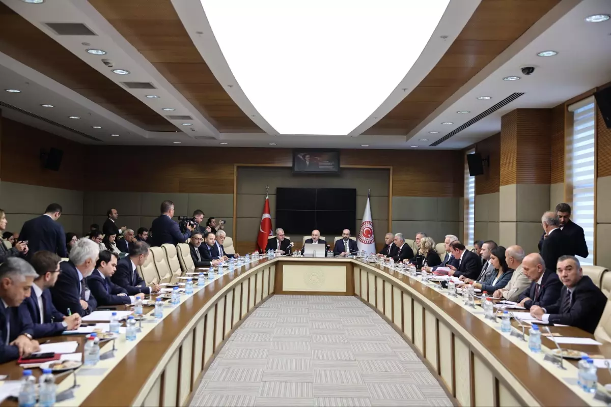 vakiflar kanunu teklifi kabul edildi sKGkxVaI.jpg