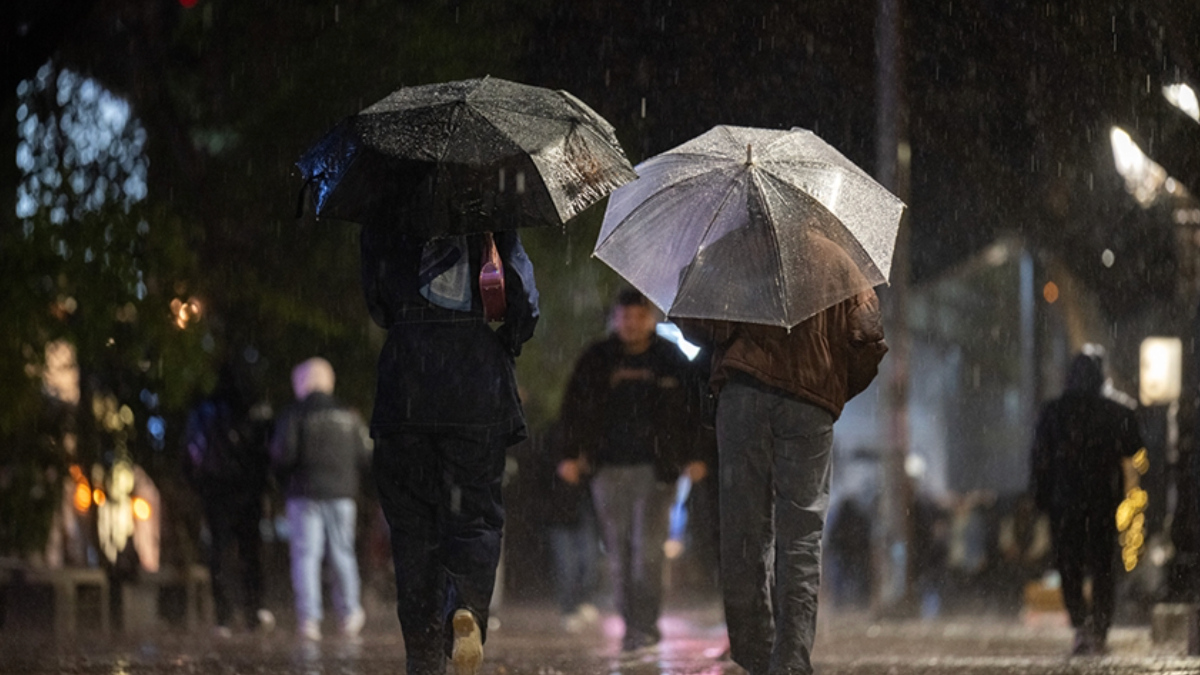 yurdu saganak yagis etkisi altina aliyor 9 il icin sari kodlu uyari T5biYUZ6.jpg