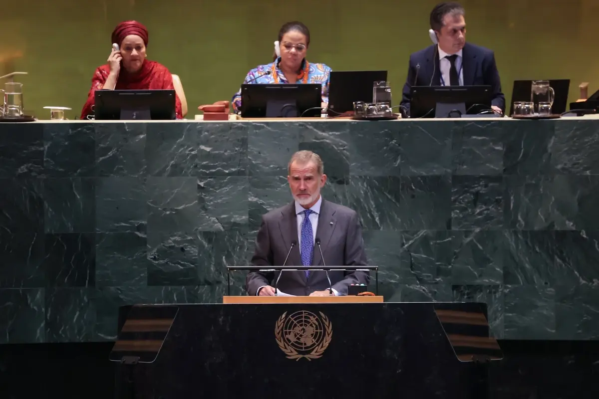 ispanya krali felipe cine ziyaret gerceklestiriyor 4JIWvtGO.jpg