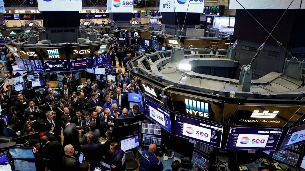 new york borsasi dususle kapandi cq5Jv7CU.jpg