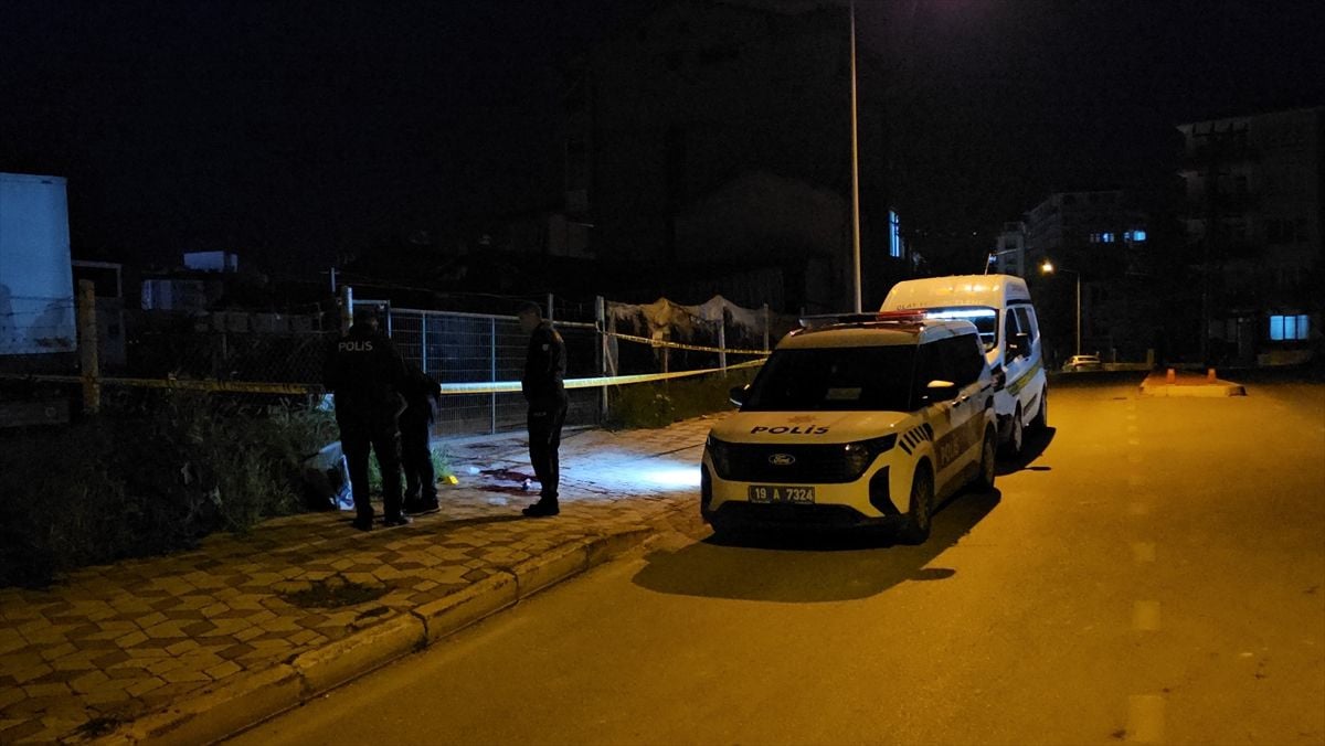 Çorum’da Bıçaklı Kavga: Bir Genç Yaralandı