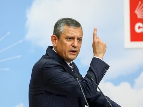 Iste ozgur ozelin 3 plani iyi parti iddiasi dikkat cekti SPBG1P9C